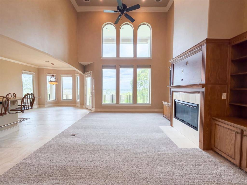 1119 Mallard Pointe Drive, Grand Prairie, TX 75104