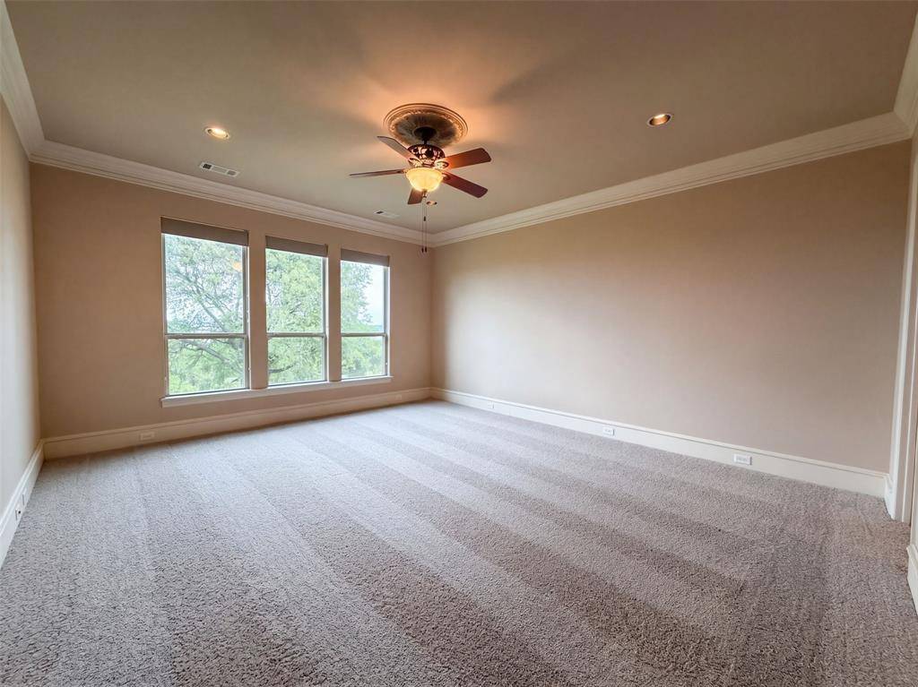 1119 Mallard Pointe Drive, Grand Prairie, TX 75104