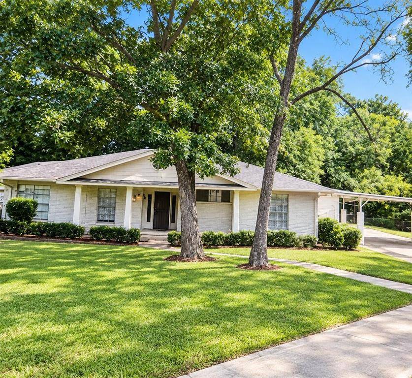 620 Spinner Road, Desoto, TX 75115