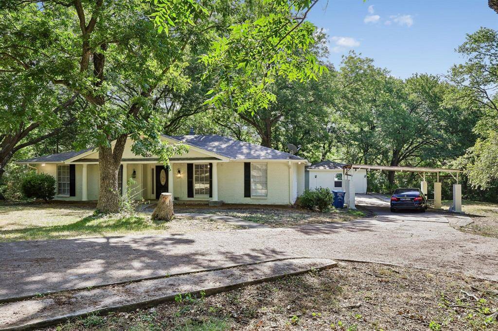 620 Spinner Road, Desoto, TX 75115