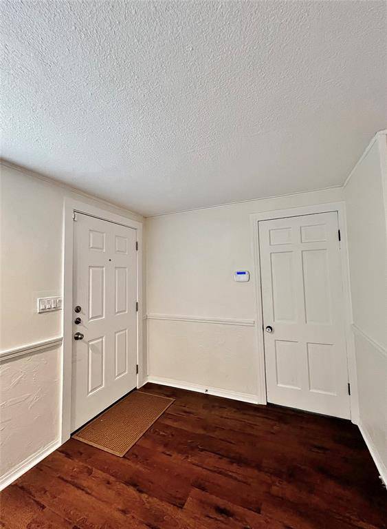 713 Spring Street, Granbury, TX 76048