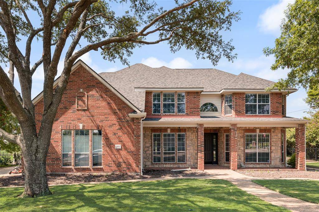 101 Dunford Drive, Heath, TX 75032