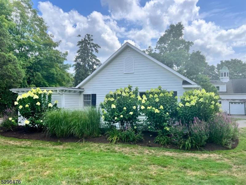 1531 Larger Cross Rd #6, Bedminster Twp., NJ 07931