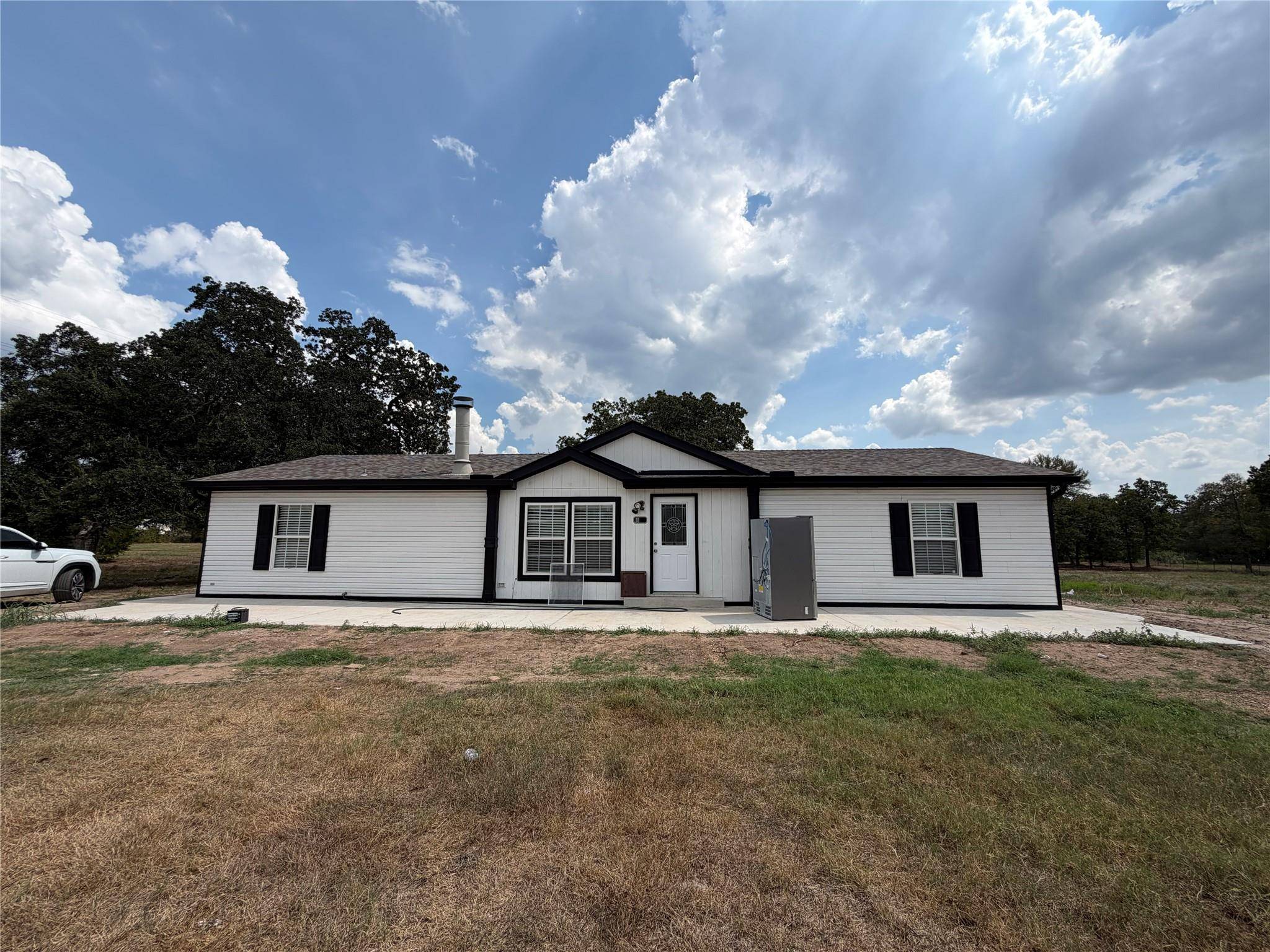 161 Phelan RD, Bastrop, TX 78602