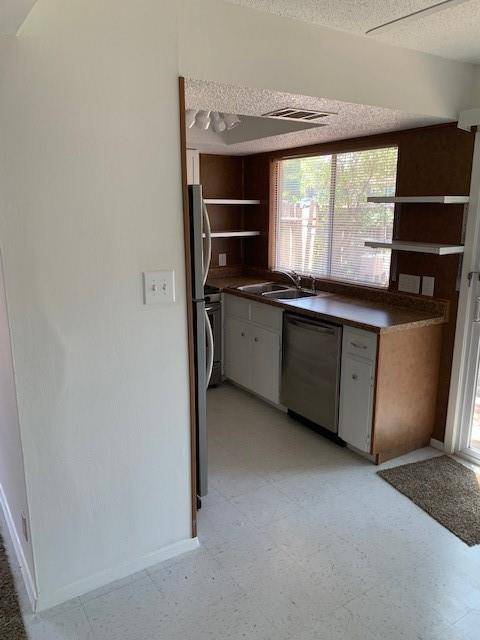 6804 Shier CV #B, Austin, TX 78745