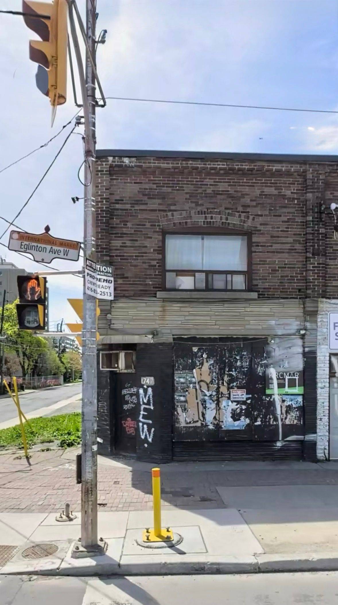 1747 Eglinton AVE, Toronto C03, ON M6E 2H7