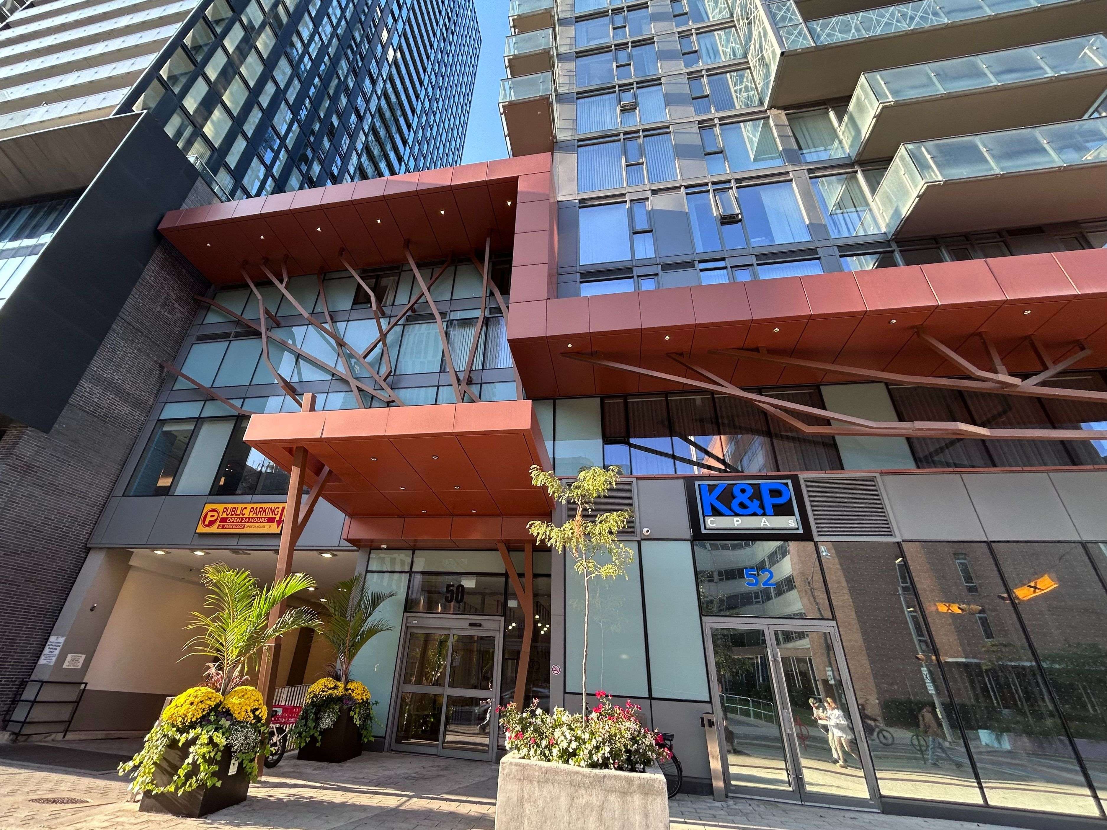 50 Wellesley ST E #1711, Toronto C08, ON M4Y 1G2