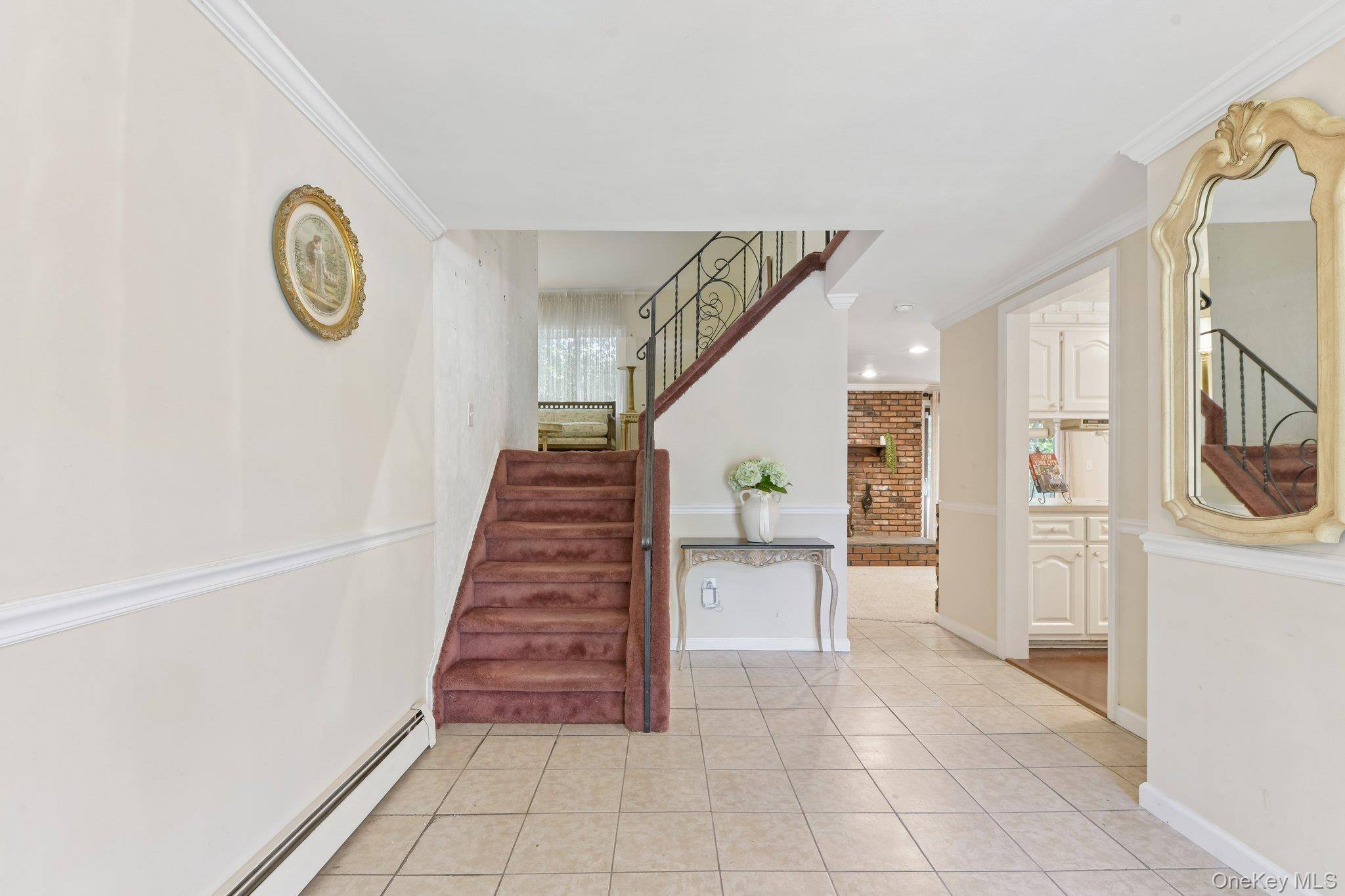 25 Beach AVE, Port Jefferson, NY 11776
