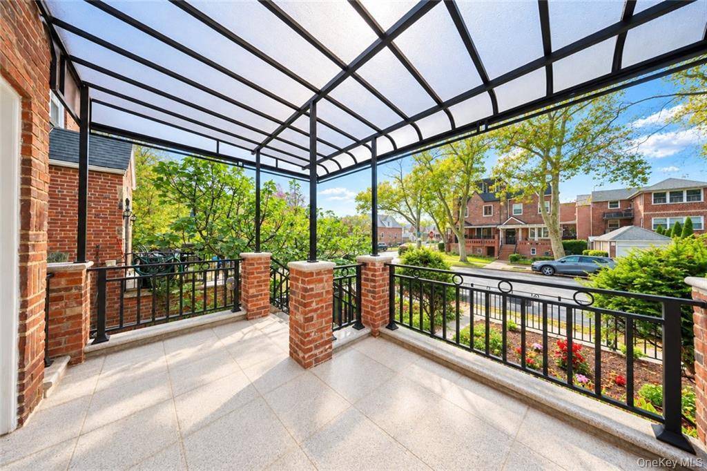 1804 Avenue W, Brooklyn, NY 11229