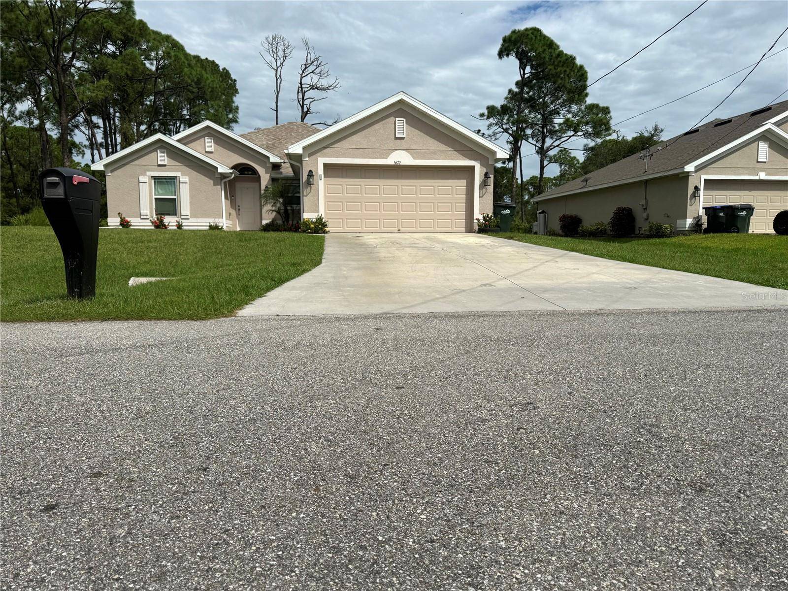 5672 KUMQUAT AVE, North Port, FL 34291