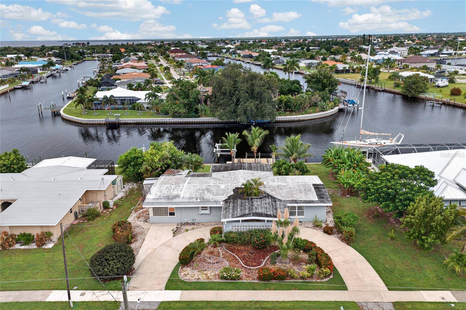 182 BEENEY RD SE, Port Charlotte, FL 33952