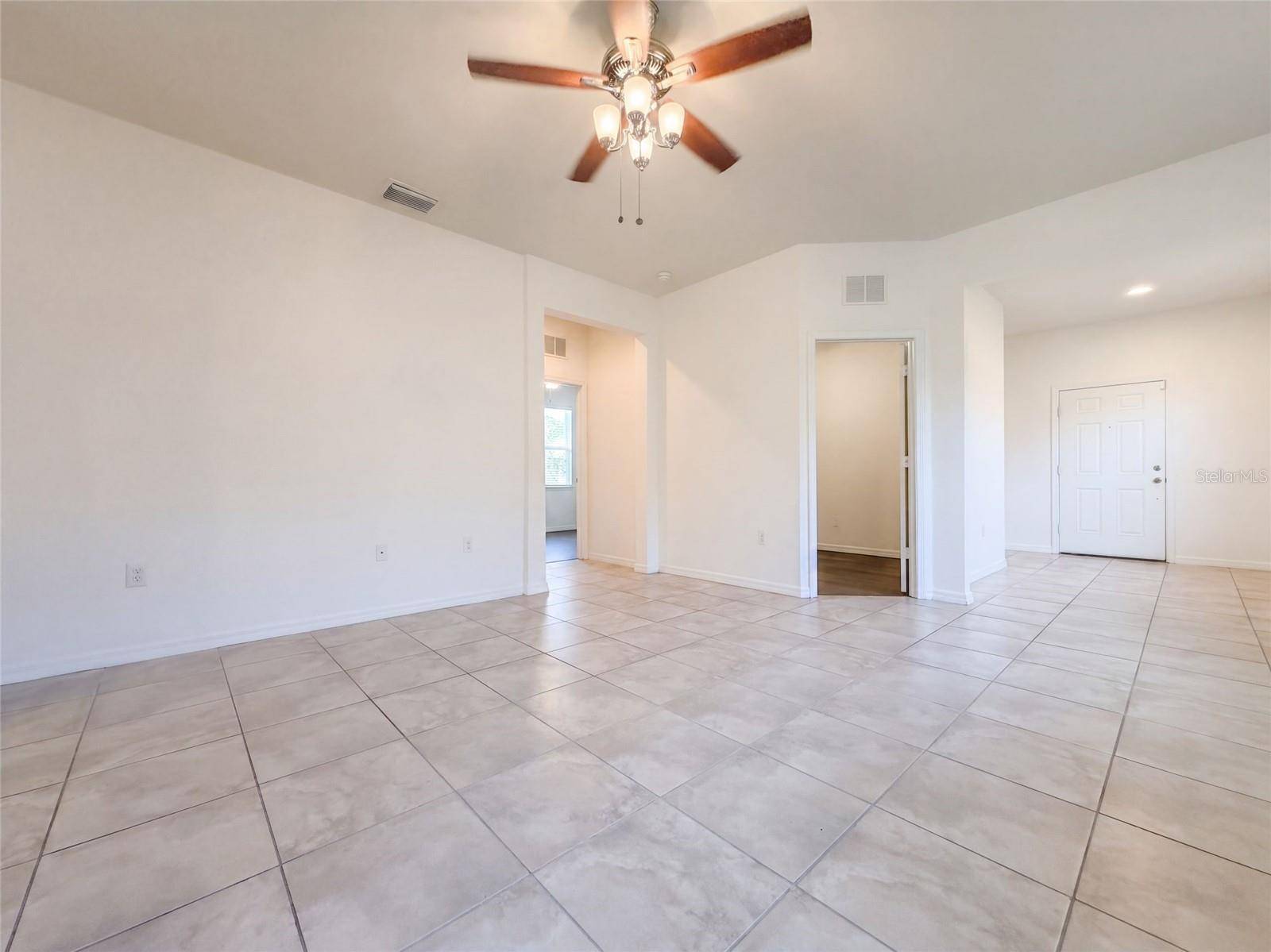 6308 MAGNOLIA PARK BLVD, Riverview, FL 33578