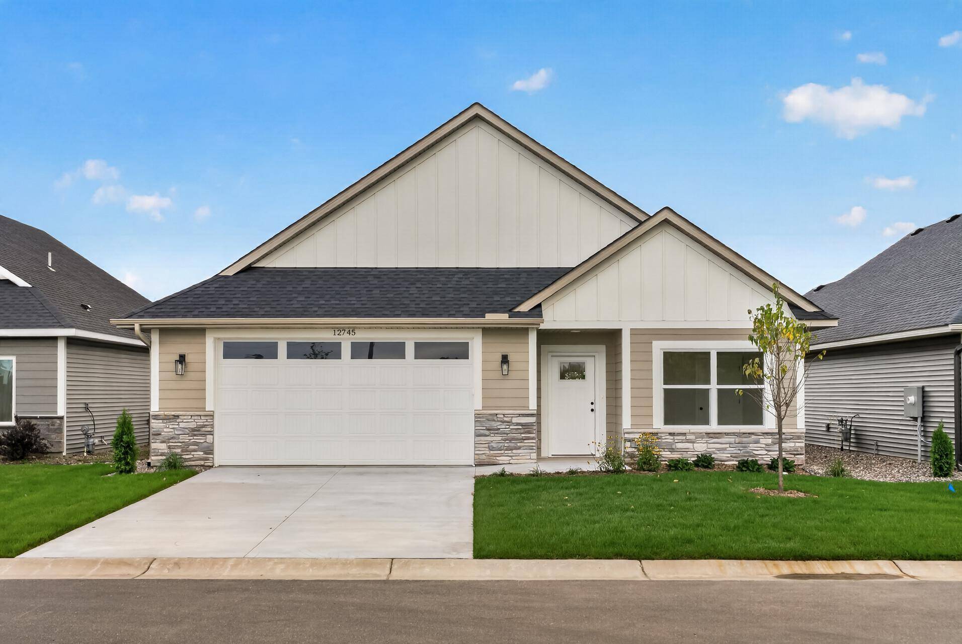12745 292nd LN, Lindstrom, MN 55045