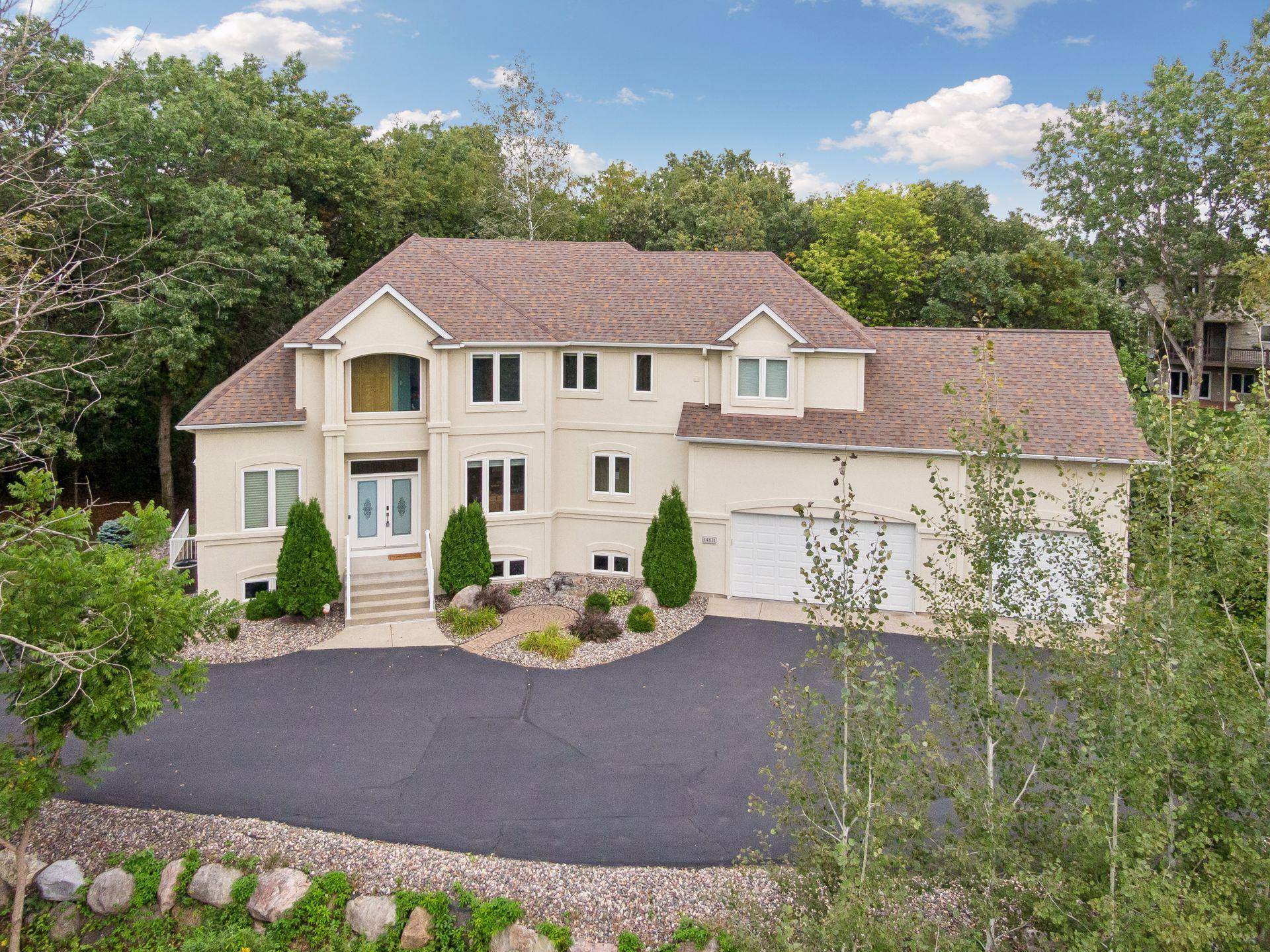 14831 Lac Lavon DR, Burnsville, MN 55306