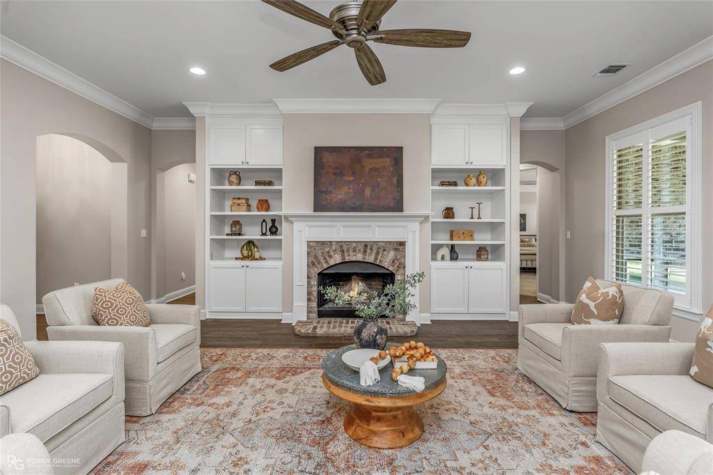 249 Peregrine Way, Bossier City, LA 71112