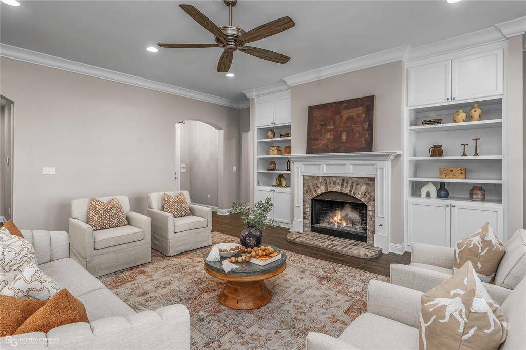 249 Peregrine Way, Bossier City, LA 71112