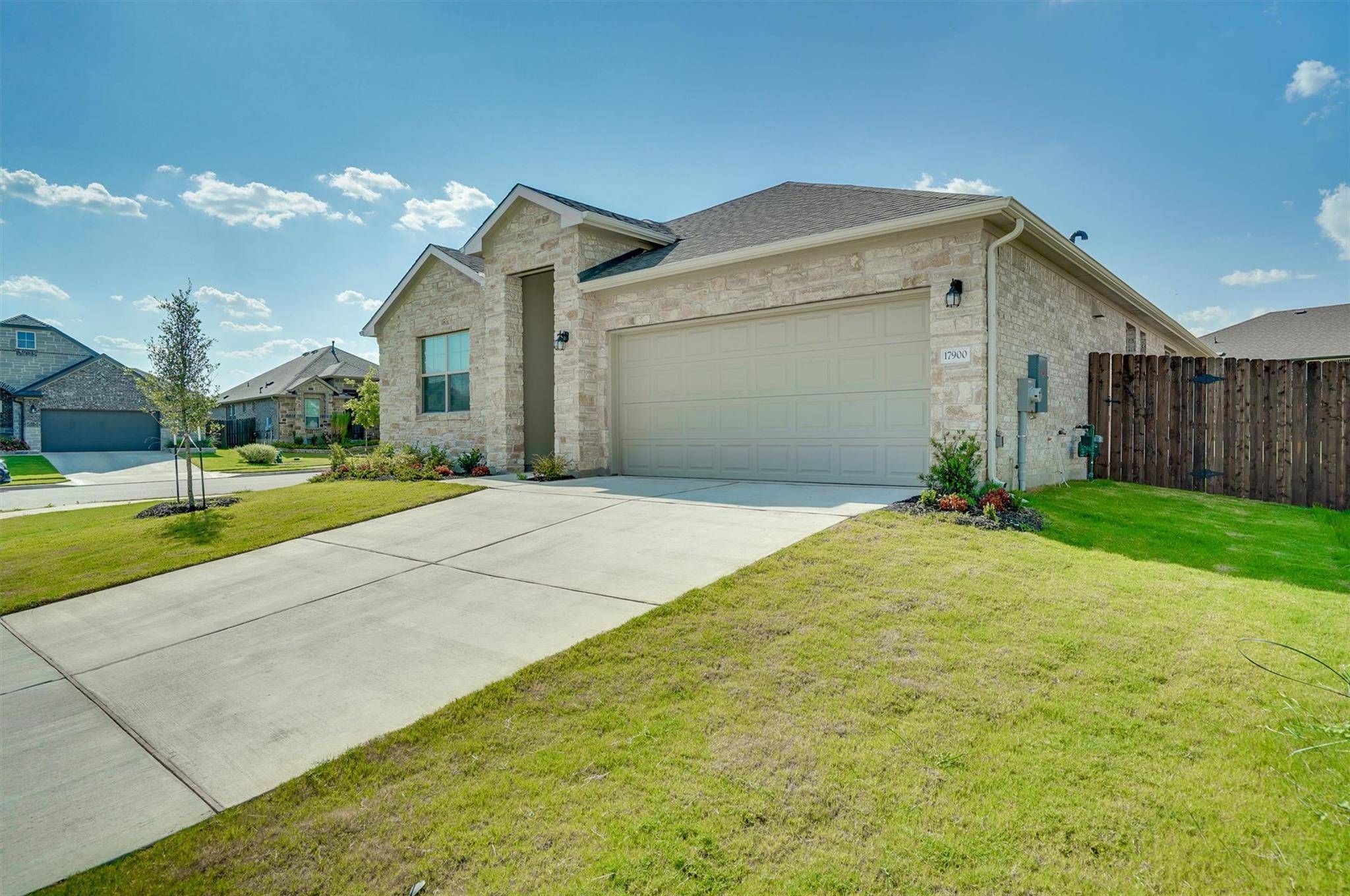 17900 Nepi DR, Pflugerville, TX 78660