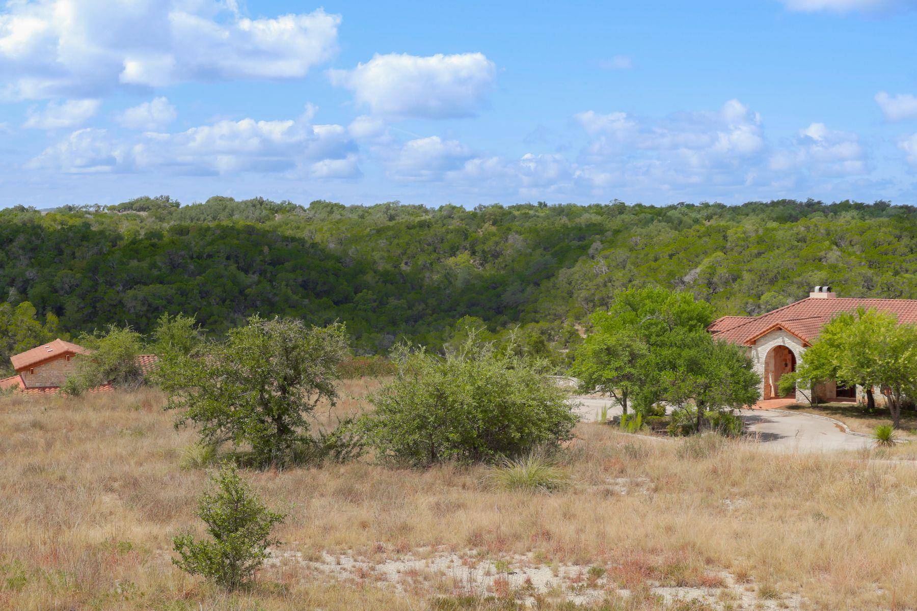 19015 and 19201 Moreh Peak PASS, Austin, TX 78738