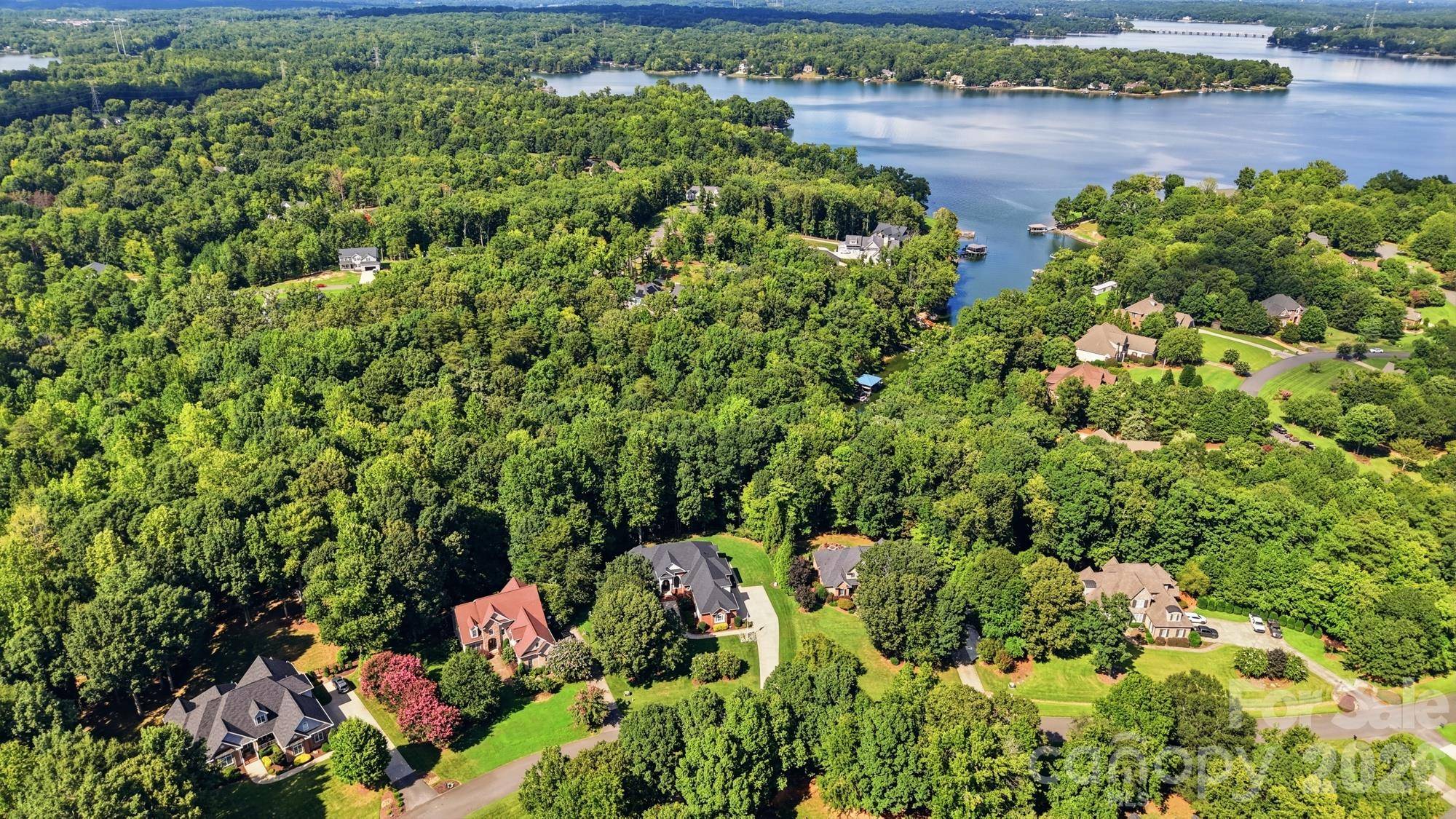 5744 Natoma RD, Lake Wylie, SC 29710