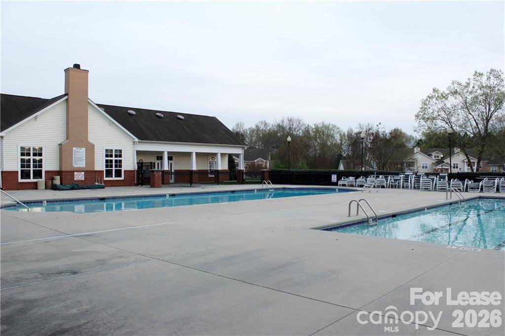 16242 Redstone Mountain LN, Charlotte, NC 28277