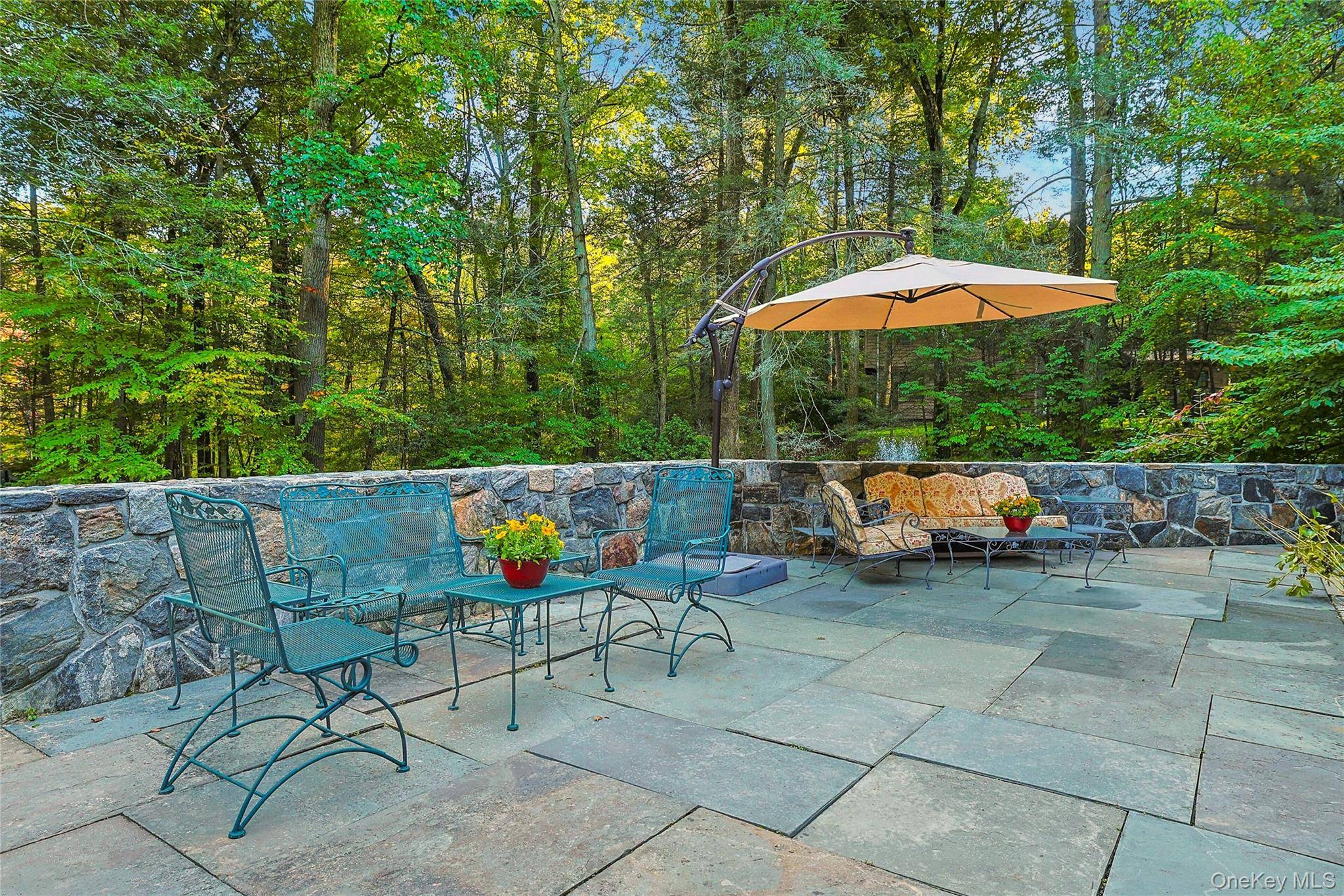 7 Cabin Ridge RD, Chappaqua, NY 10514