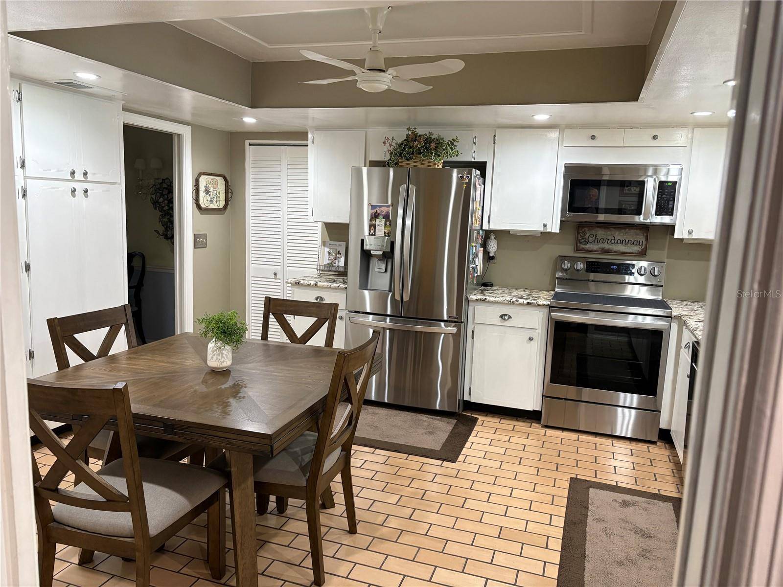 130 SPRINGWOOD TRL, Altamonte Springs, FL 32714