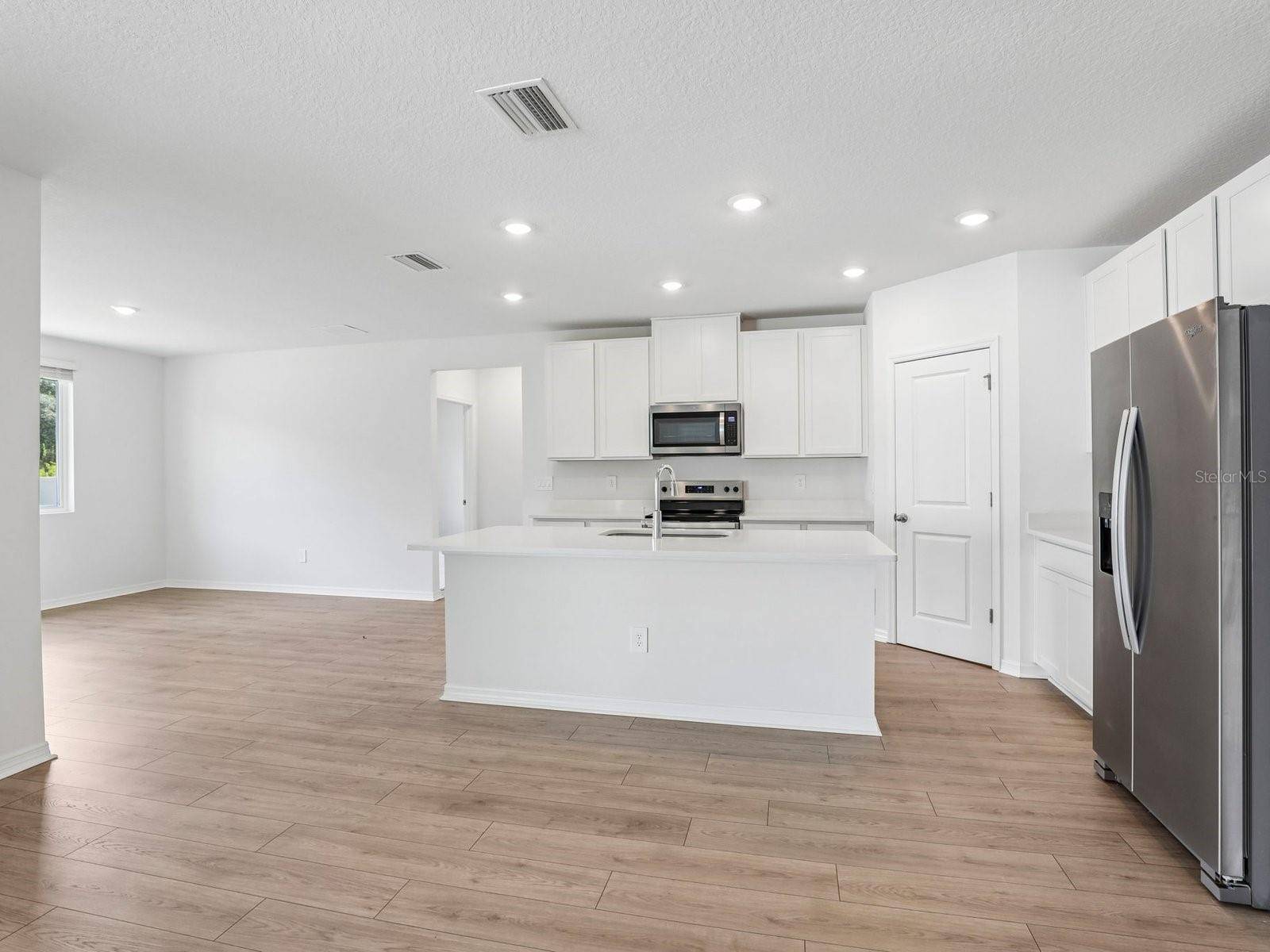 14145 HARVEST PINES LN, Hudson, FL 34669