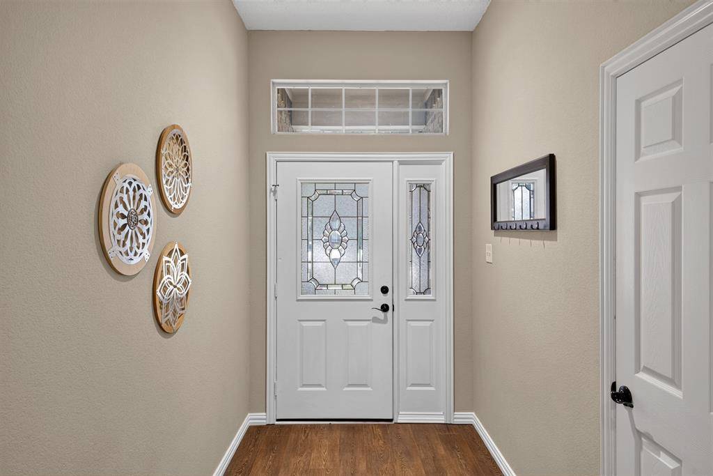1600 Churchill Lane, Mansfield, TX 76063