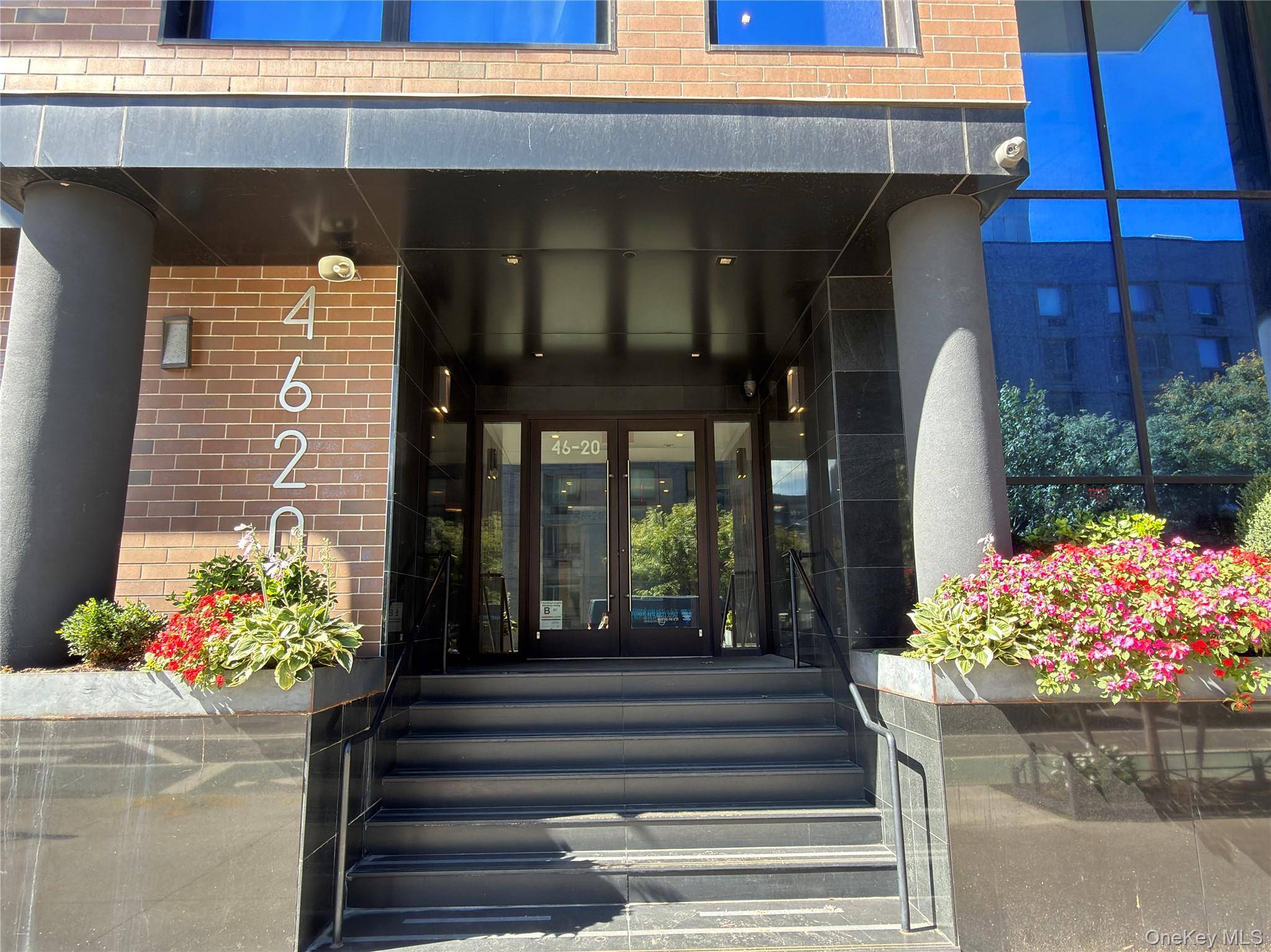 46-20 11th ST #4G, Long Island City, NY 11101