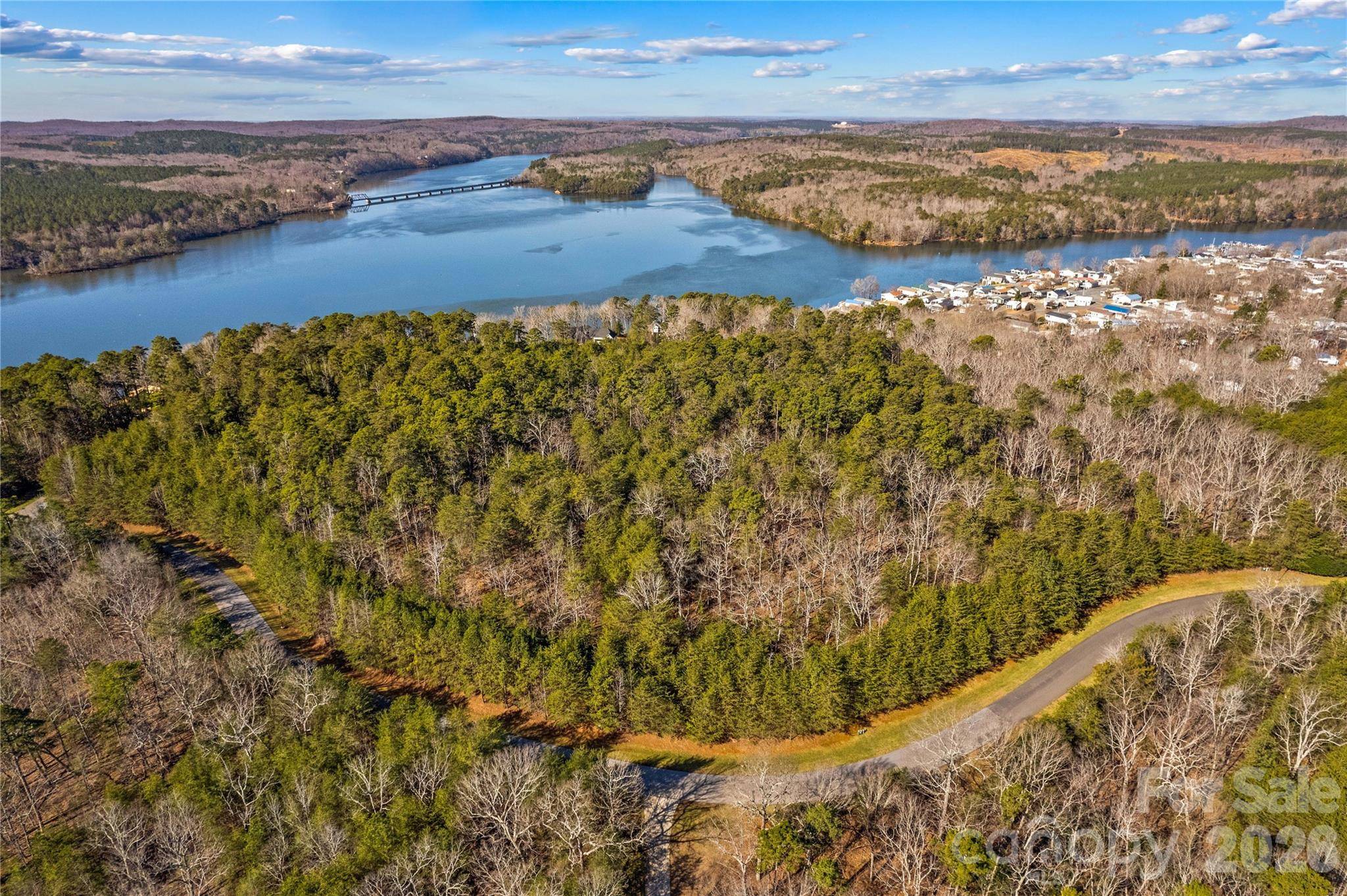 642 Whisper Lake DR, New London, NC 28127