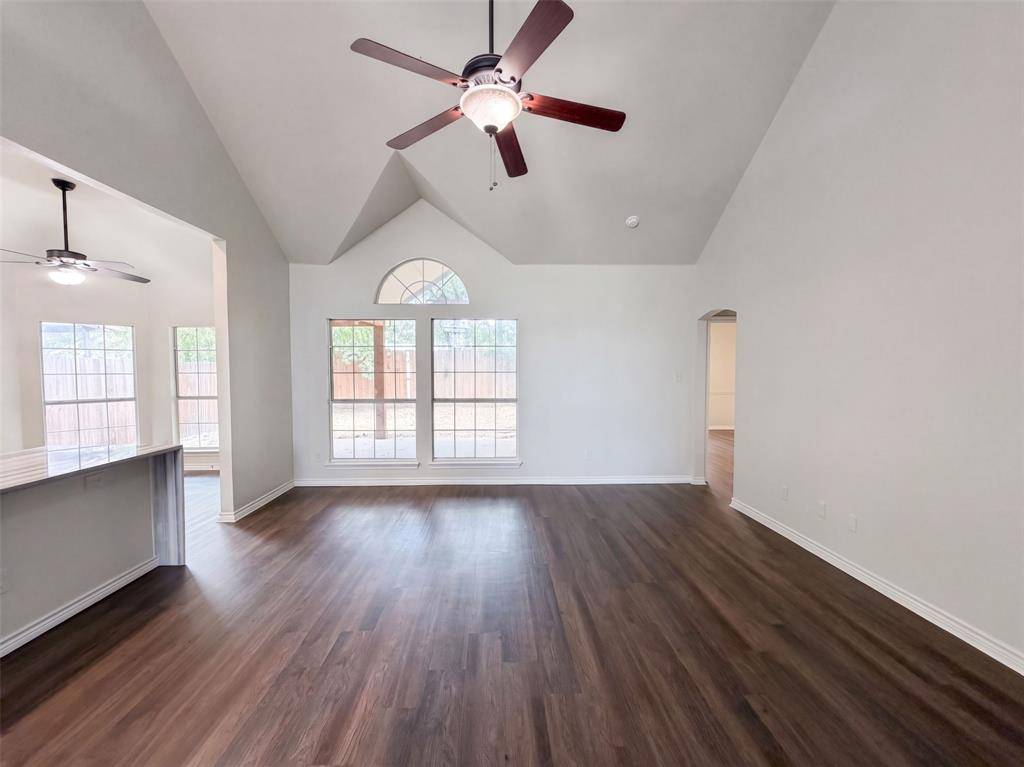 5821 Starboardway Drive, Fort Worth, TX 76135