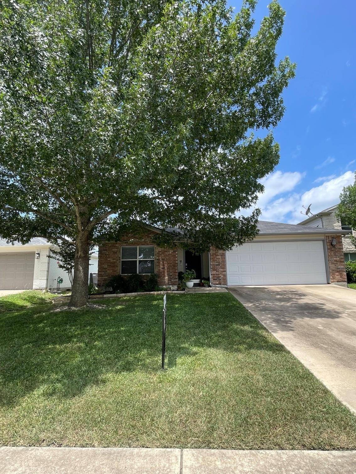 280 Spruce DR, Kyle, TX 78640
