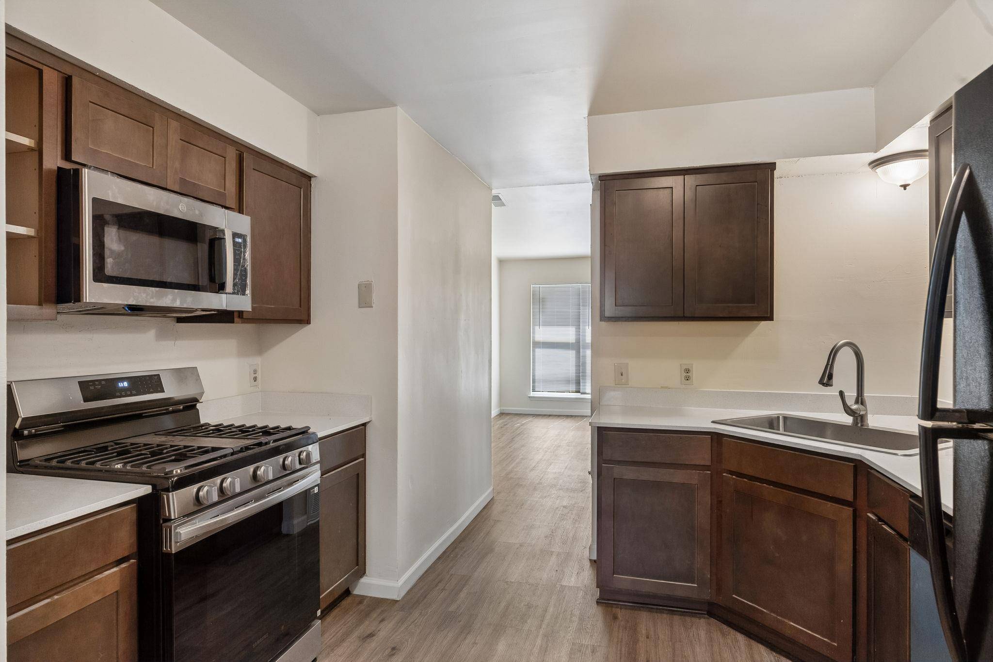 7308 Salt Springs DR, Austin, TX 78744
