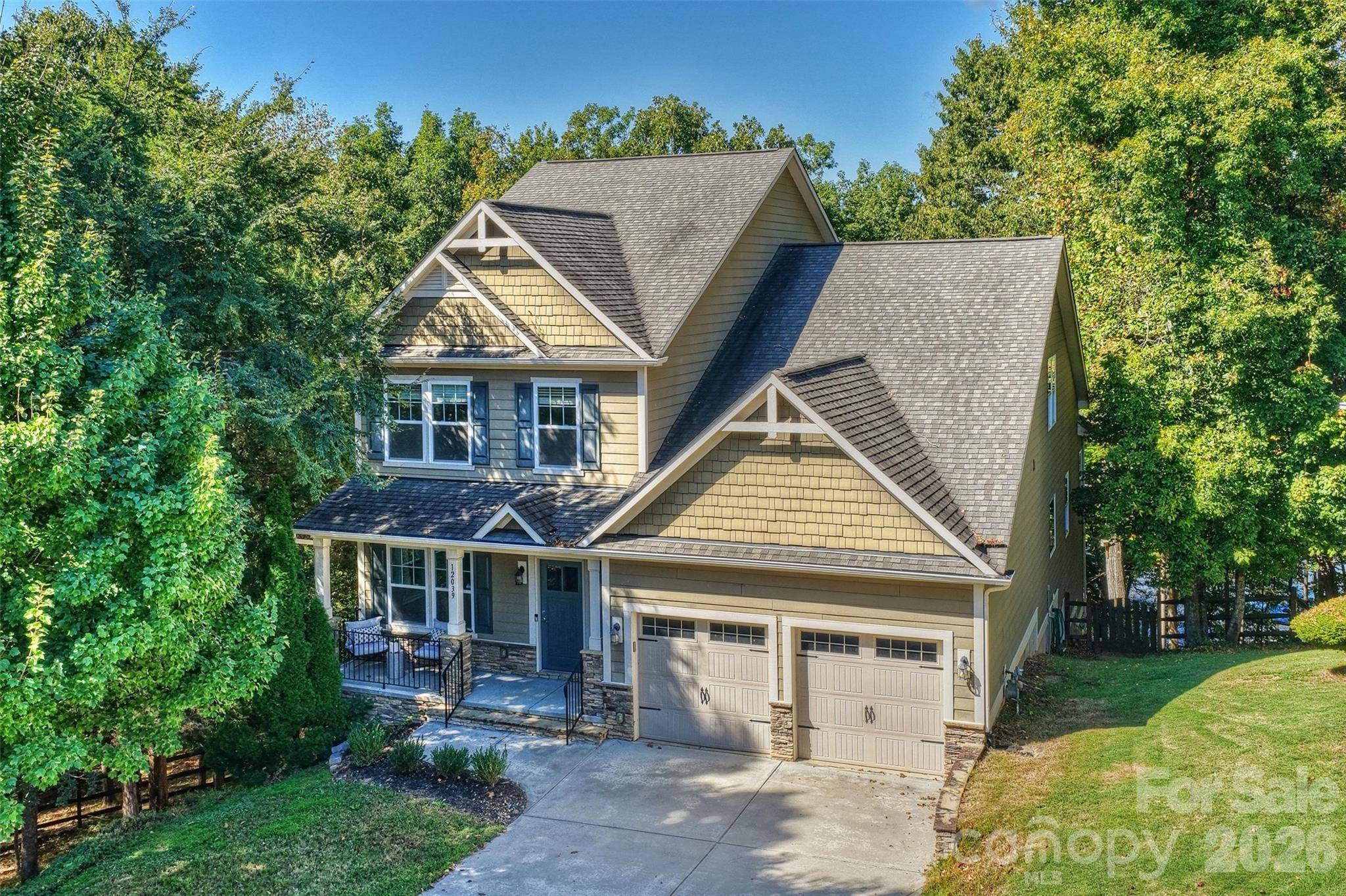 12039 Spinnaker DR, Tega Cay, SC 29708