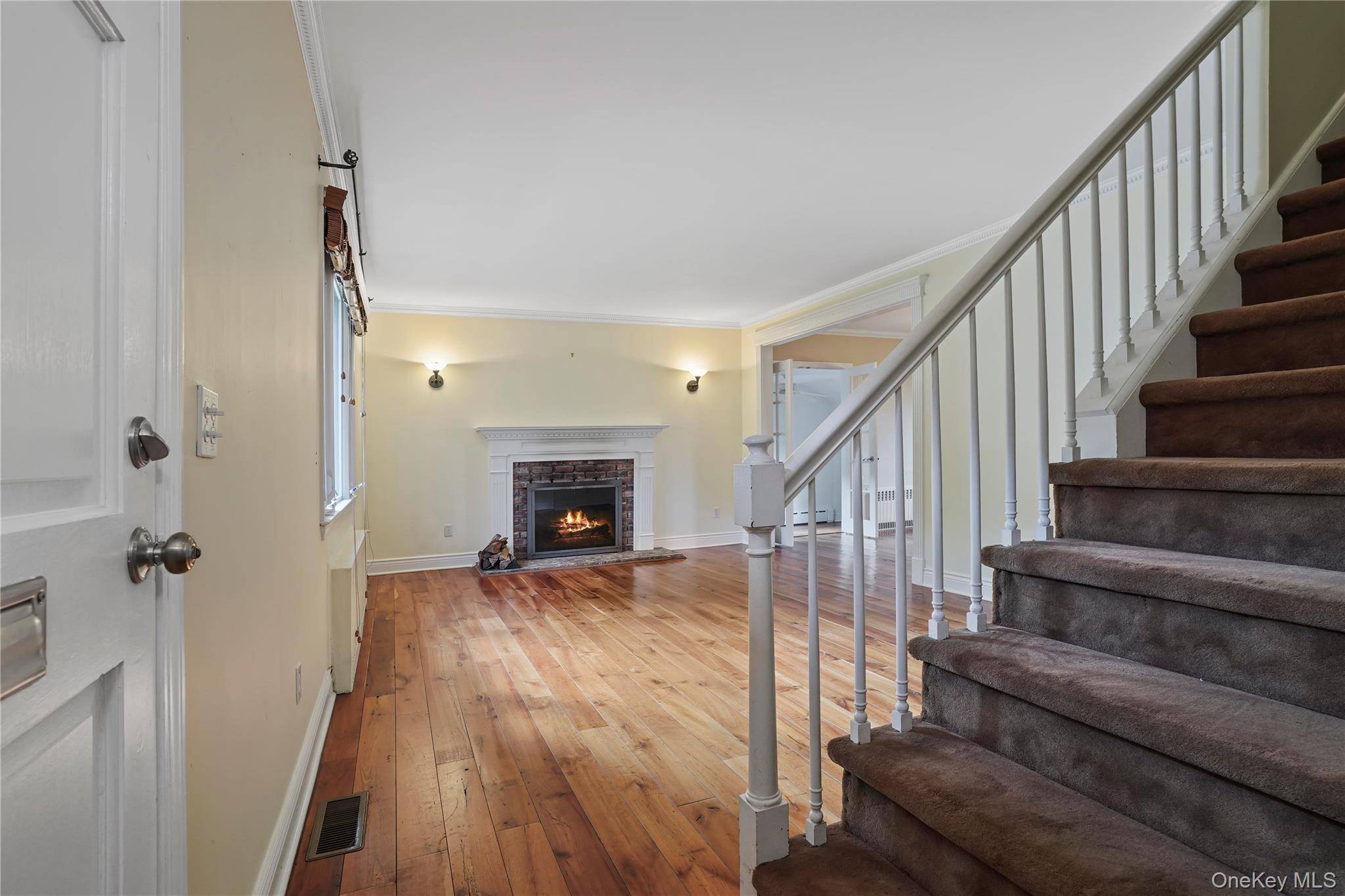 29 Coralyn AVE, White Plains, NY 10605