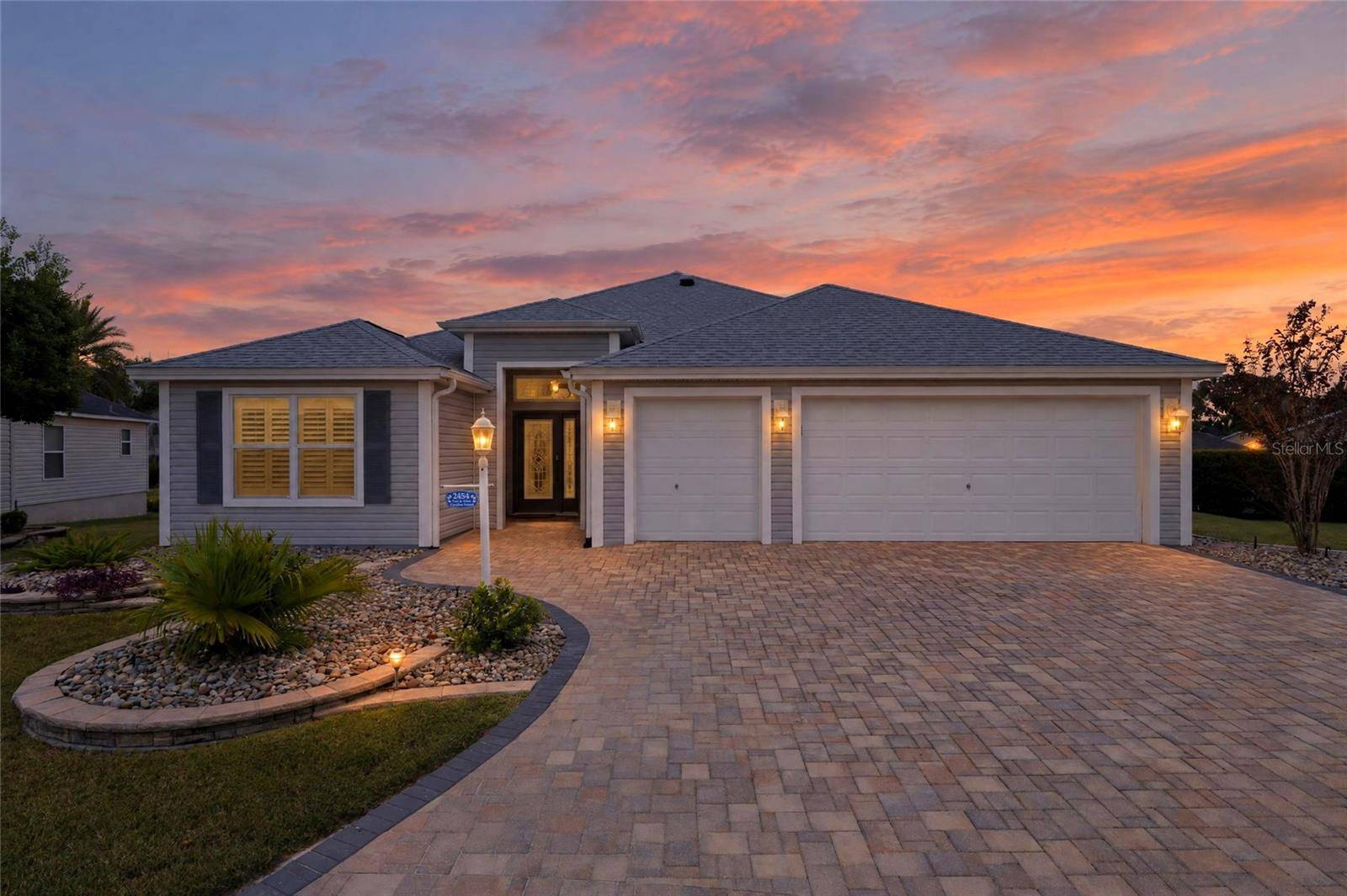 2454 MORNING DOVE LN, The Villages, FL 32162