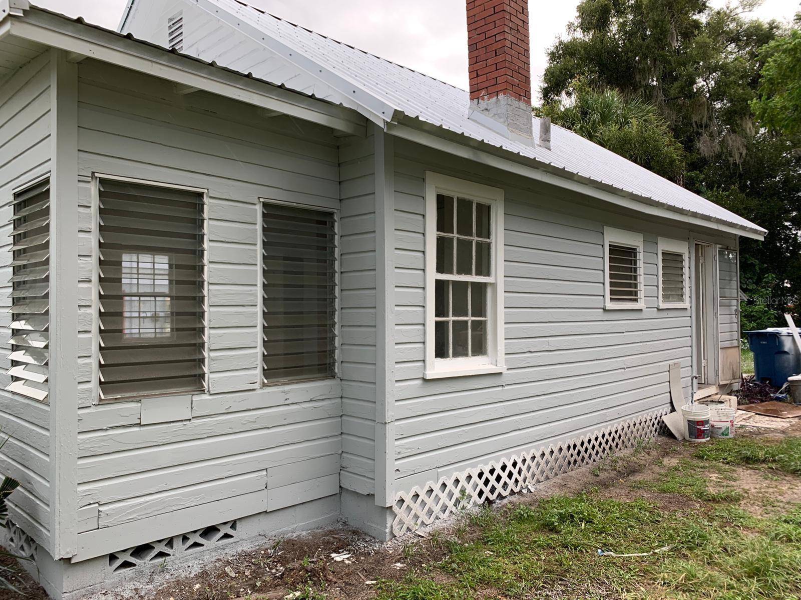 Address not disclosed, Deland, FL 32724