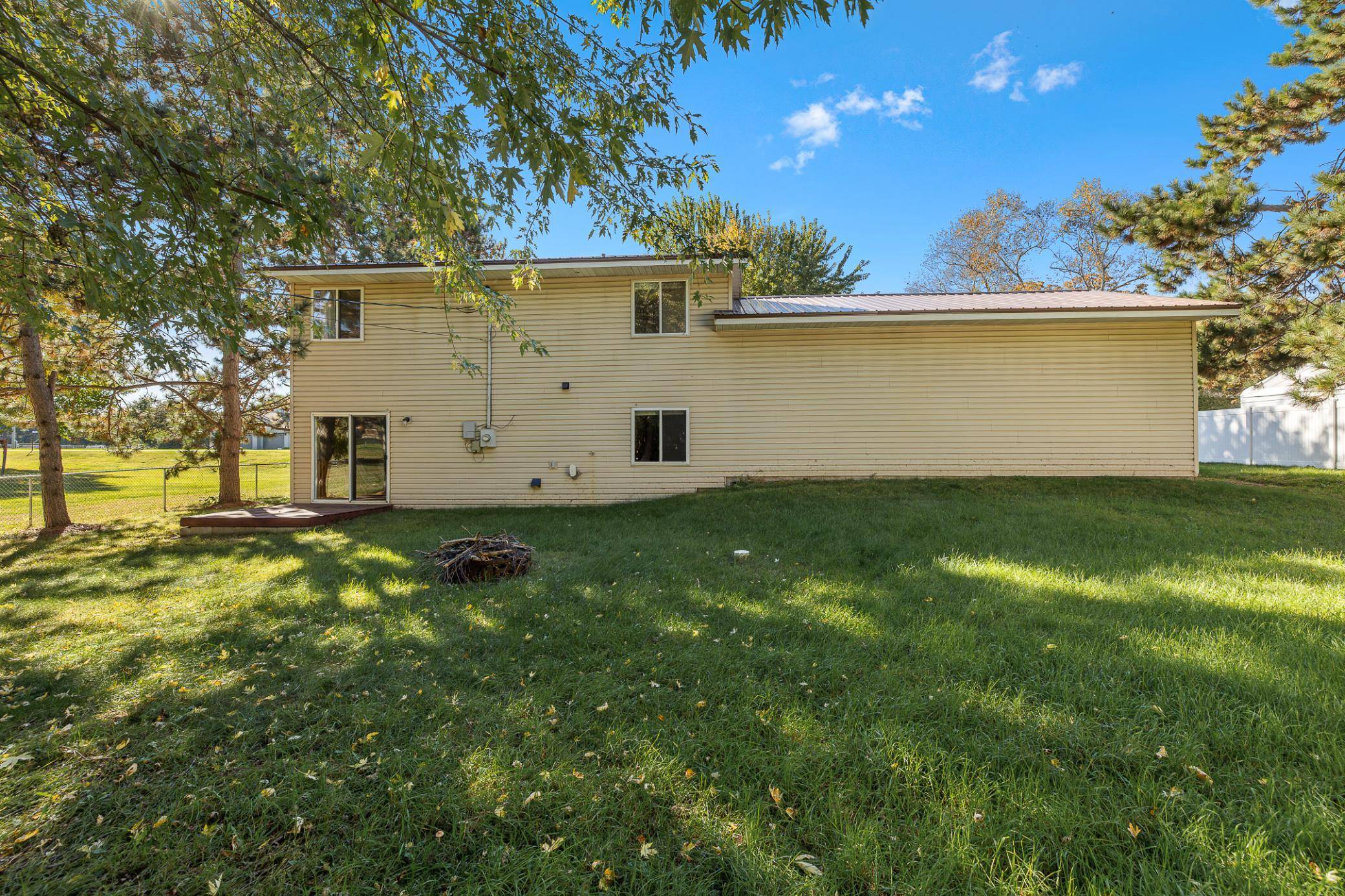 16848 Grove ST, Little Falls, MN 56345