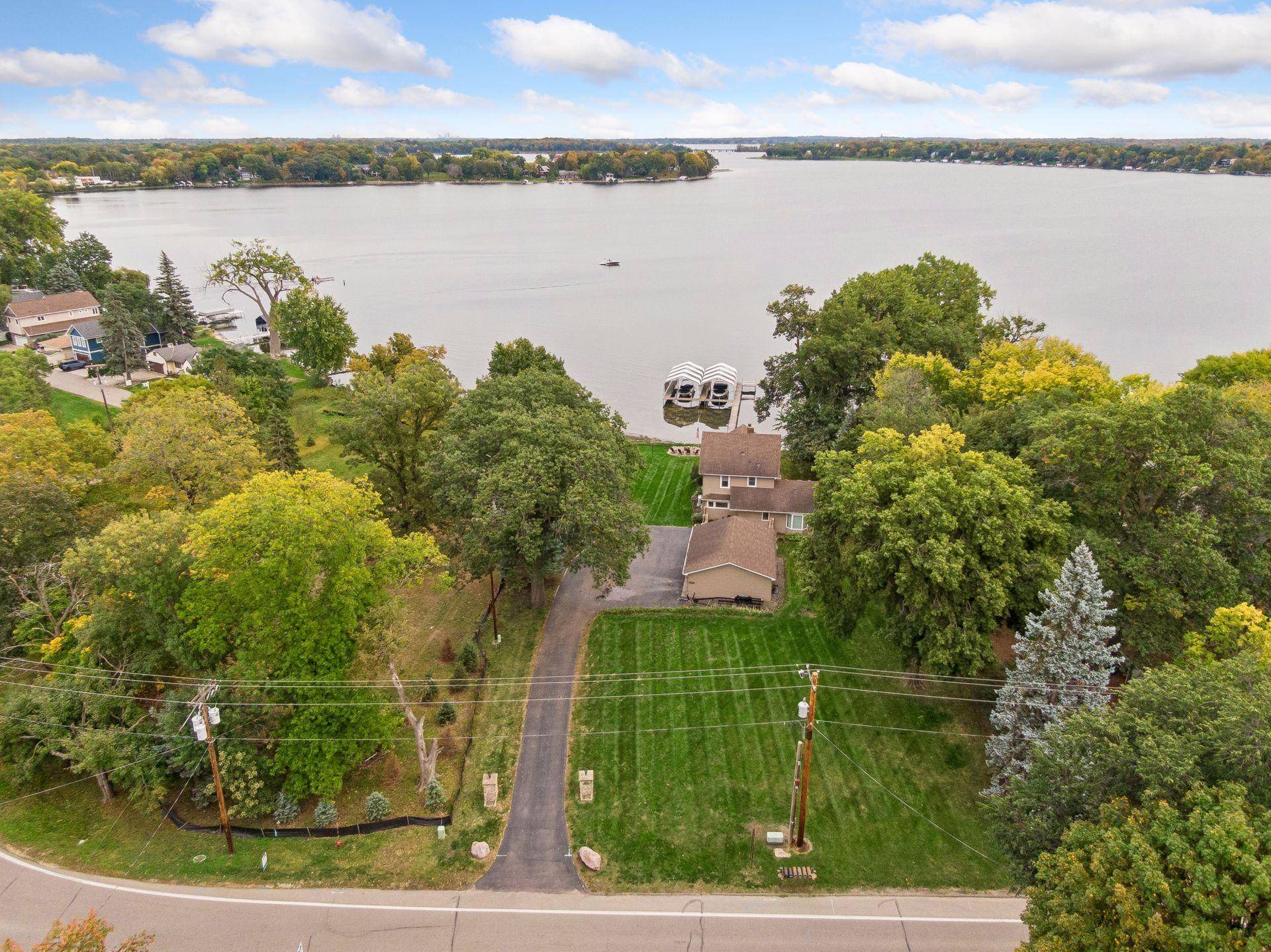 1620 Shadywood RD, Wayzata, MN 55391
