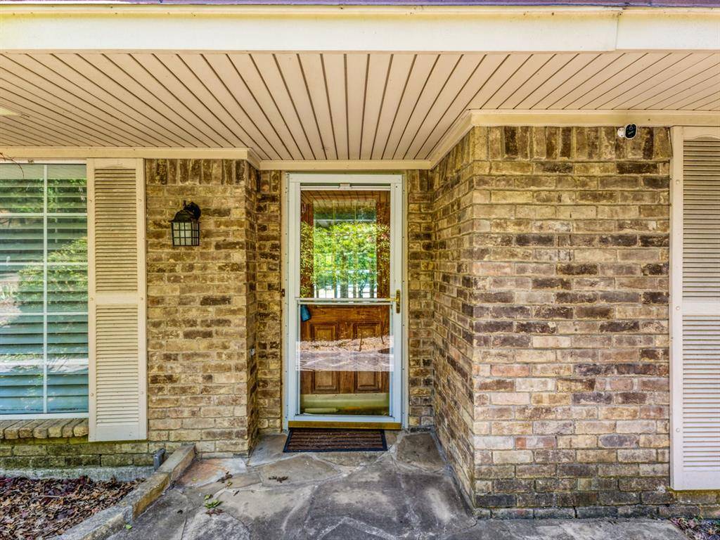 1218 Bow Creek Drive, Duncanville, TX 75116