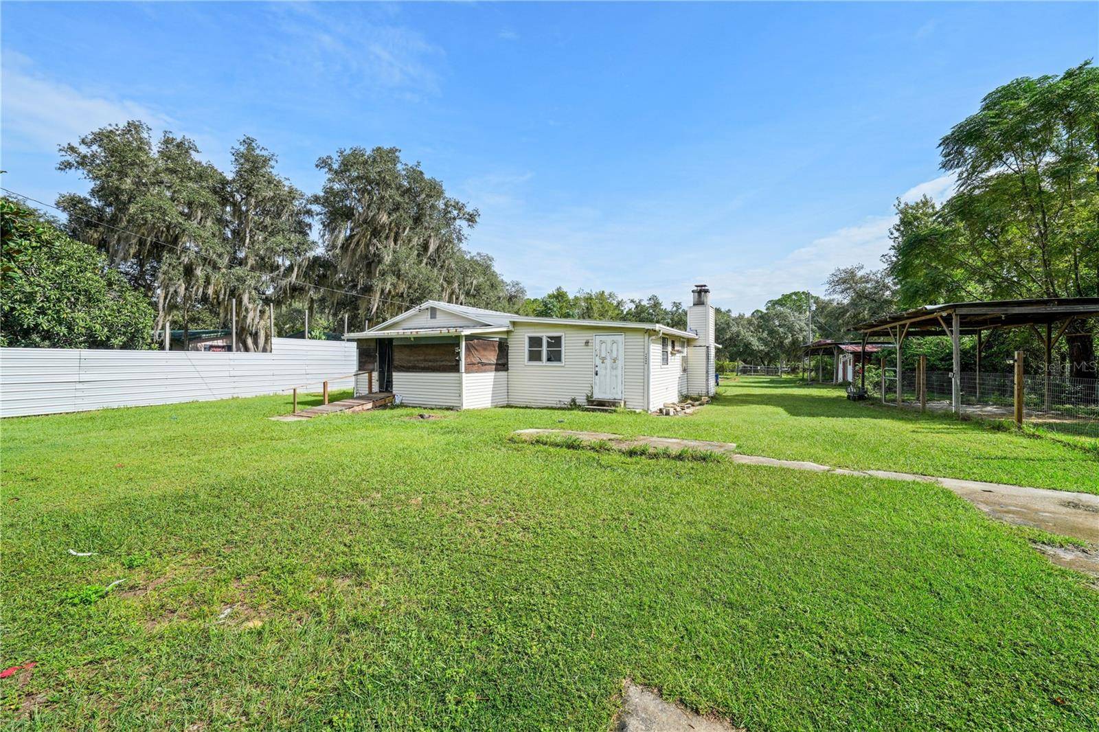 14965 SE 217TH TER, Umatilla, FL 32784