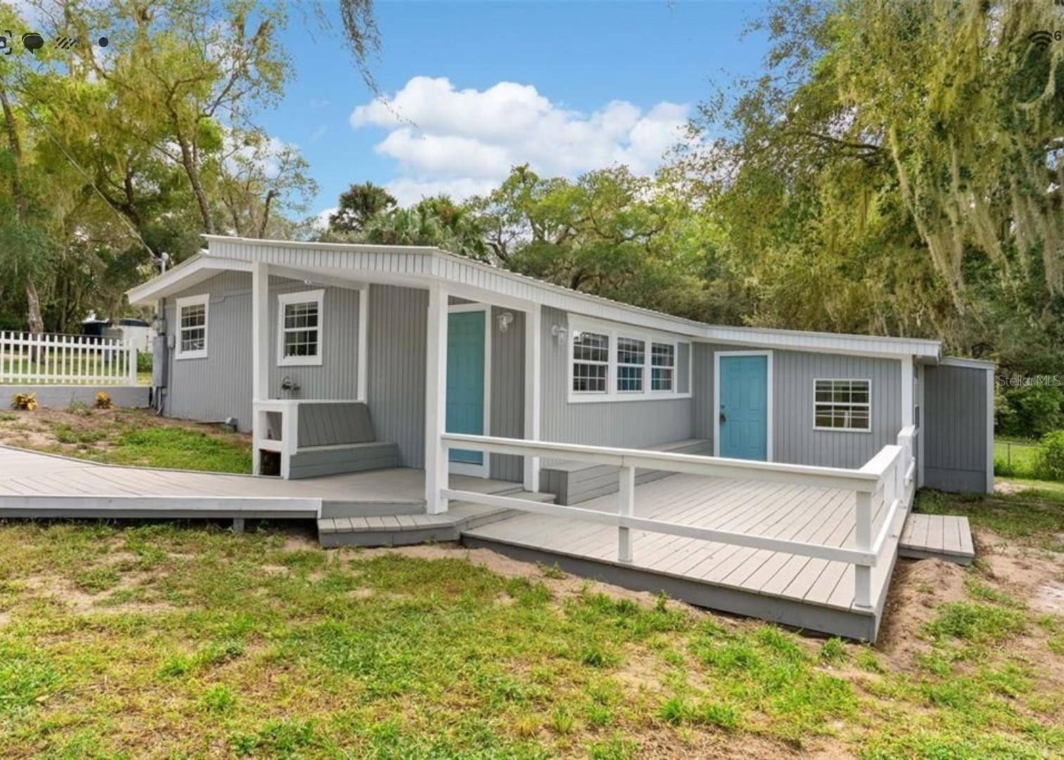 15375 SE 64TH PL, Ocklawaha, FL 32179