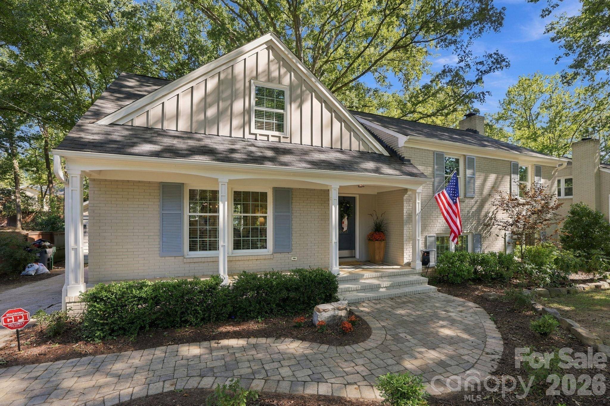 4001 Sussex AVE, Charlotte, NC 28210