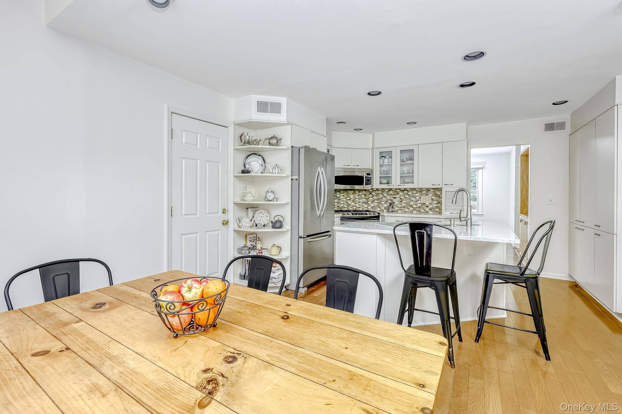 5 Cairngorm RD, New City, NY 10956