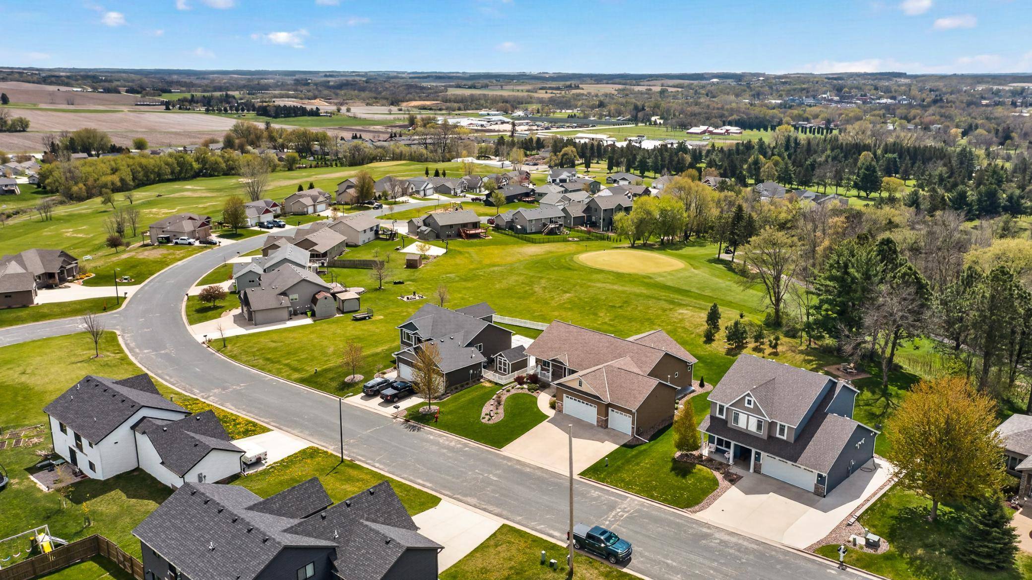 847 Golfview AVE, Zumbrota, MN 55992