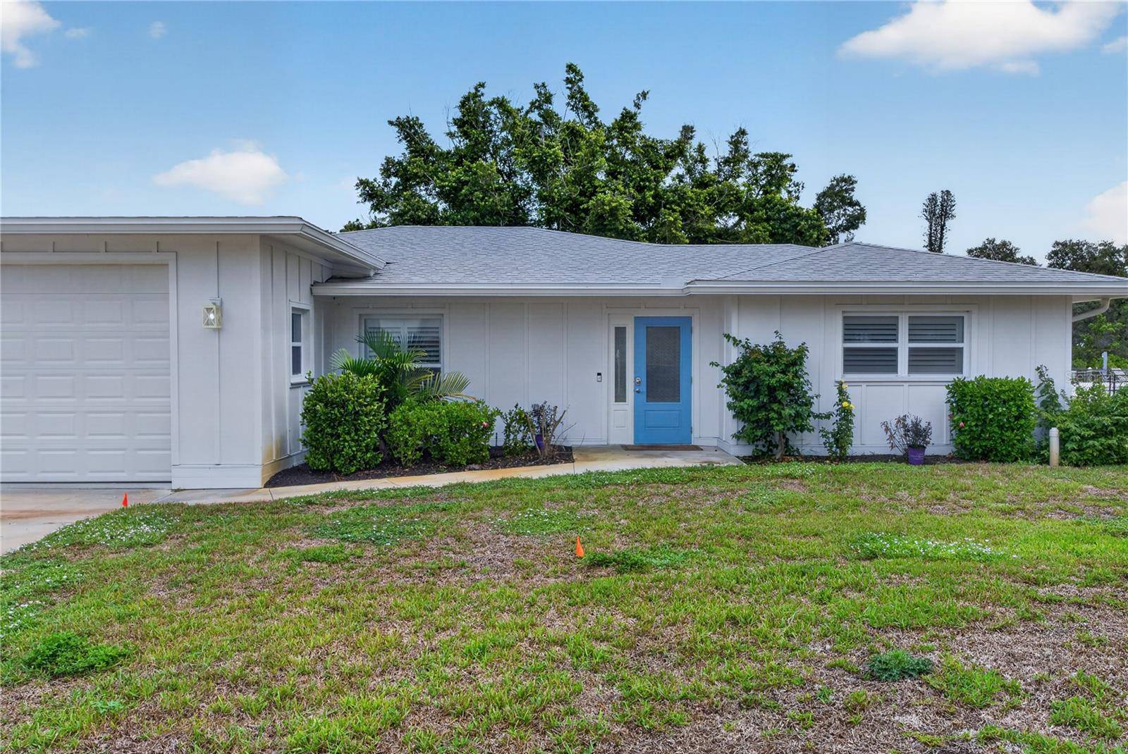 400 DONA DR, Nokomis, FL 34275