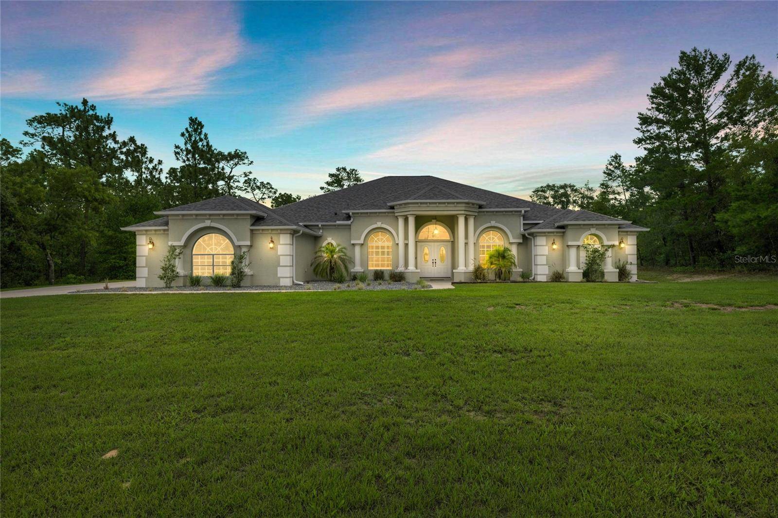 8628 N IBERIAN DR, Citrus Springs, FL 34433
