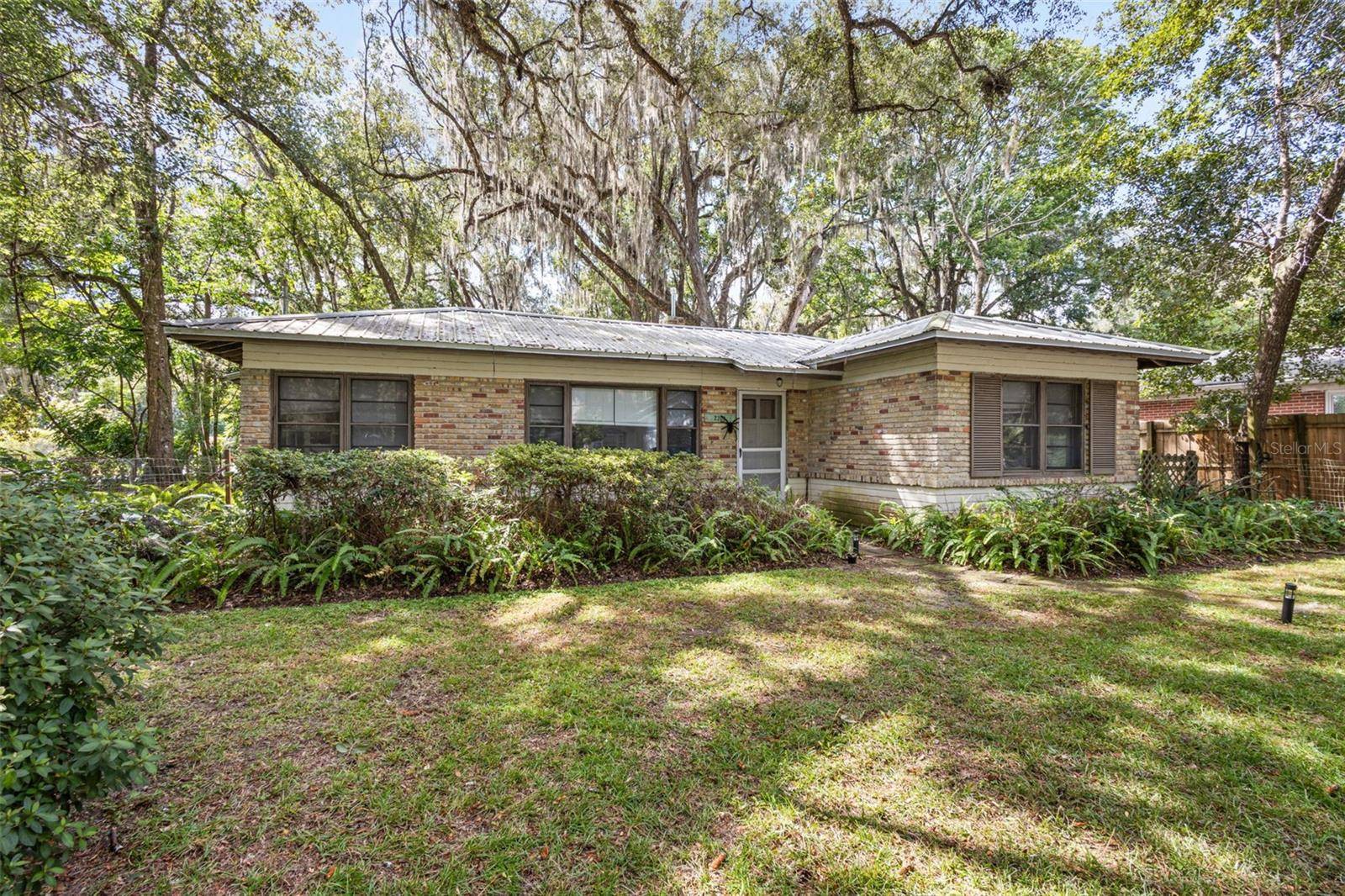 2703 NW 2ND AVE, Gainesville, FL 32607