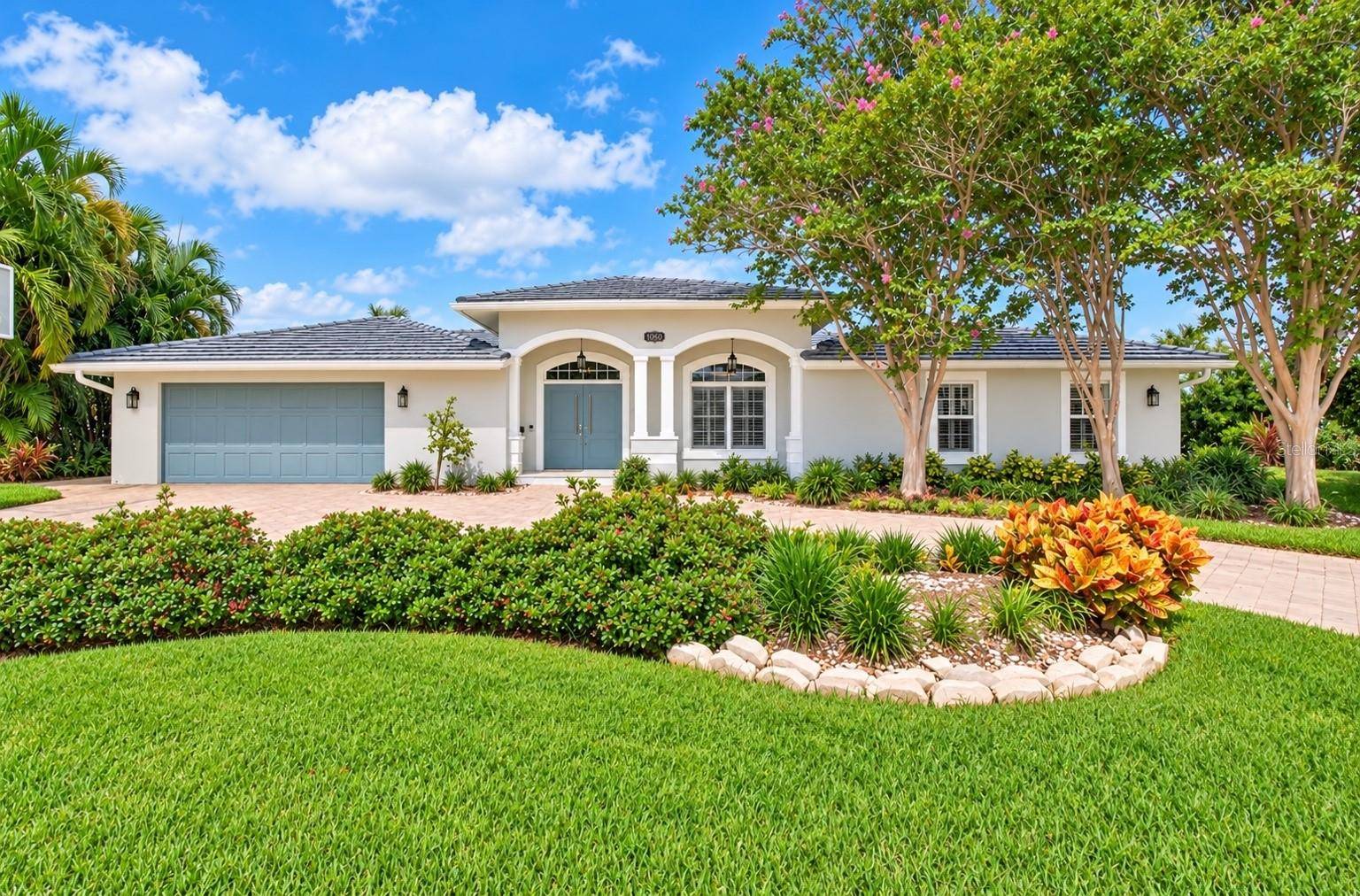 2023 IOWA AVE NE, St Petersburg, FL 33703