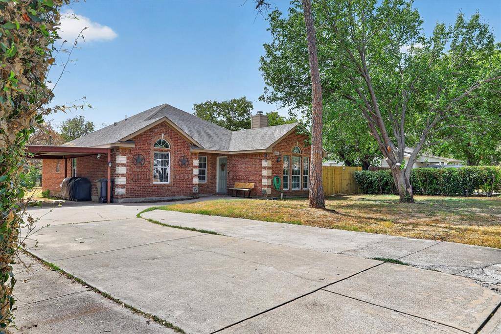5413 Cornell Avenue, River Oaks, TX 76114